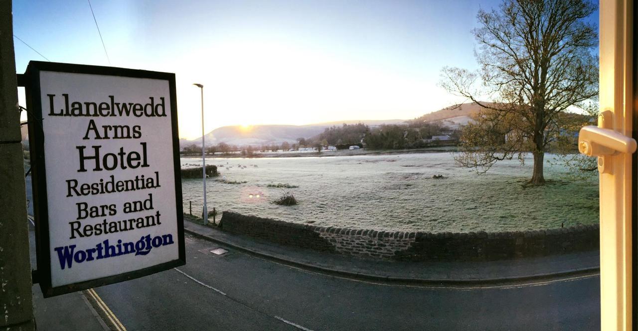 The Llanelwedd Arms Hotel Builth Wells Exterior foto